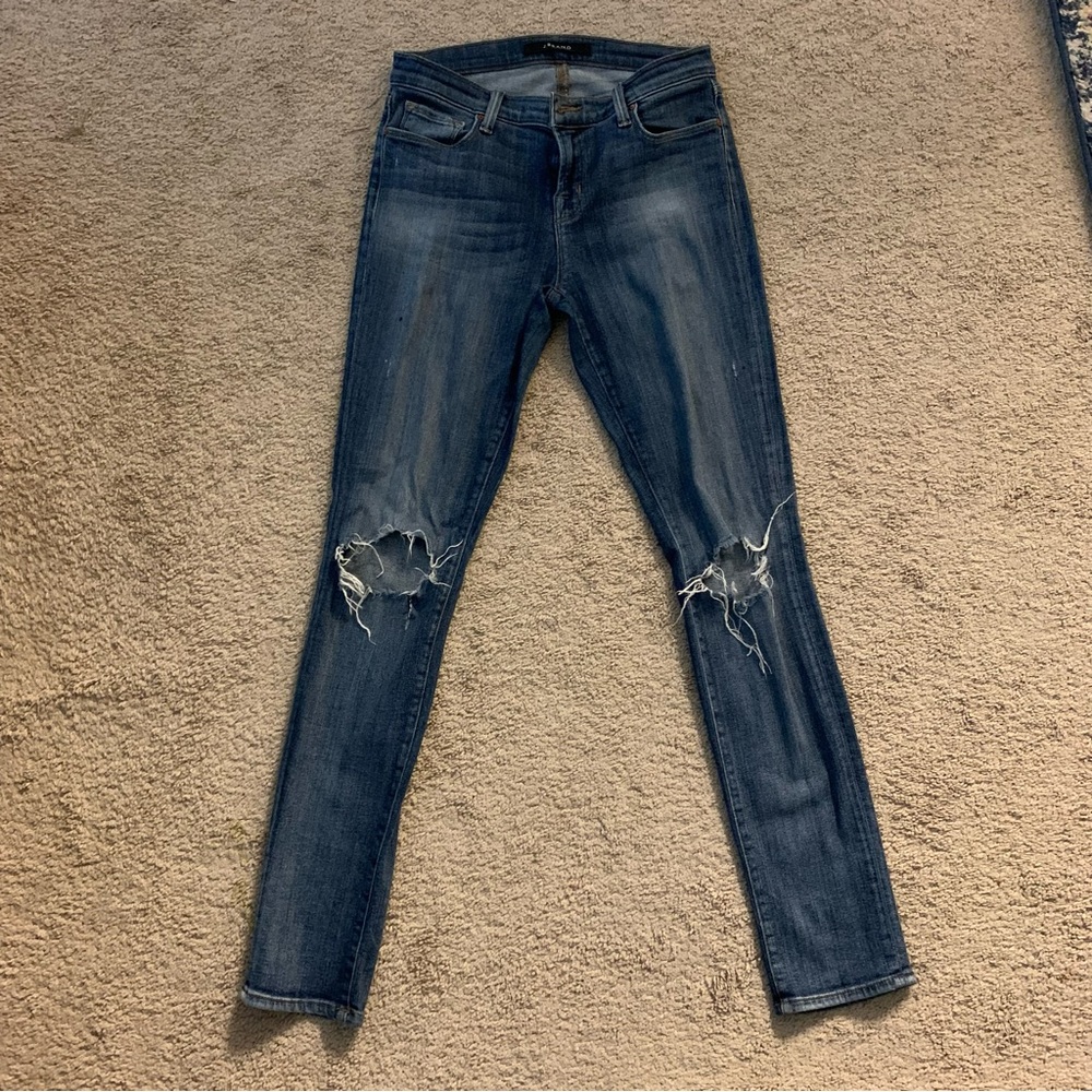 J Brand Jeans. Blue slim straight distressed. Size 26.